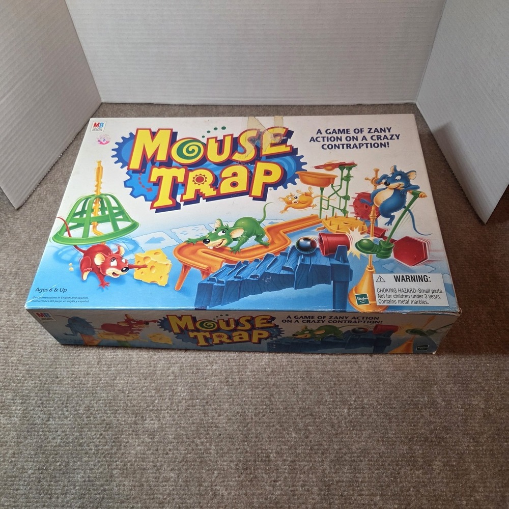 1999 Mouse Trap Board Game Milton Bradley Hasbro Vintage